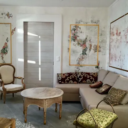 Appartement Cabanon Marseillais 45 M2 Sur L'eau à Malmousque Marseille